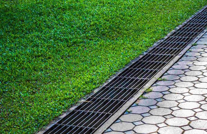 Professional drainage system installation