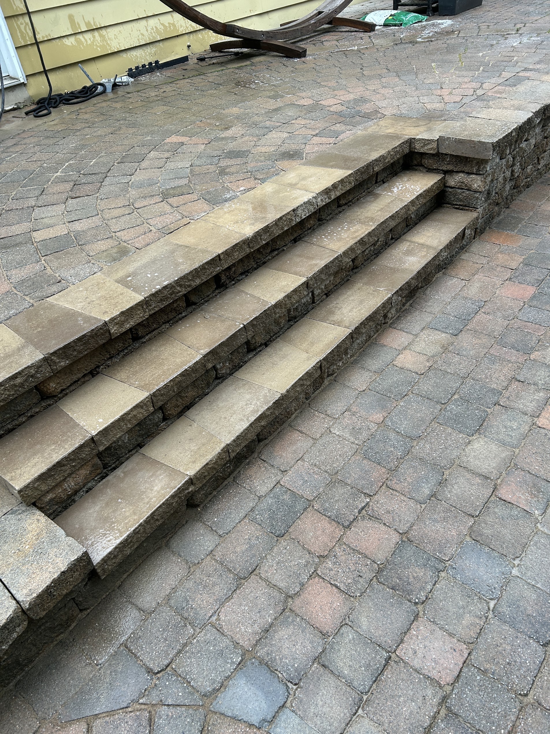 New stair construction with natural stone